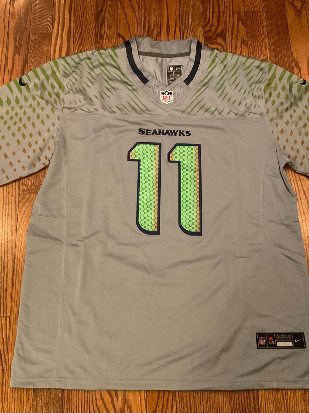 Nike Seattle Seahawks men’s XL Jaxson Smith-Njigba grey Rivalry sewn jersey NWT